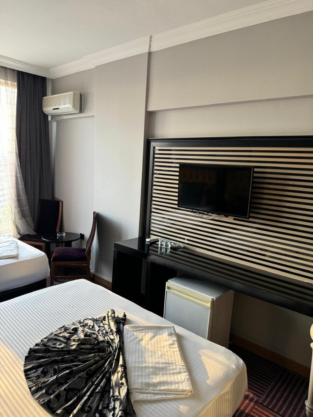 Ankara Efes Hotel Exterior foto
